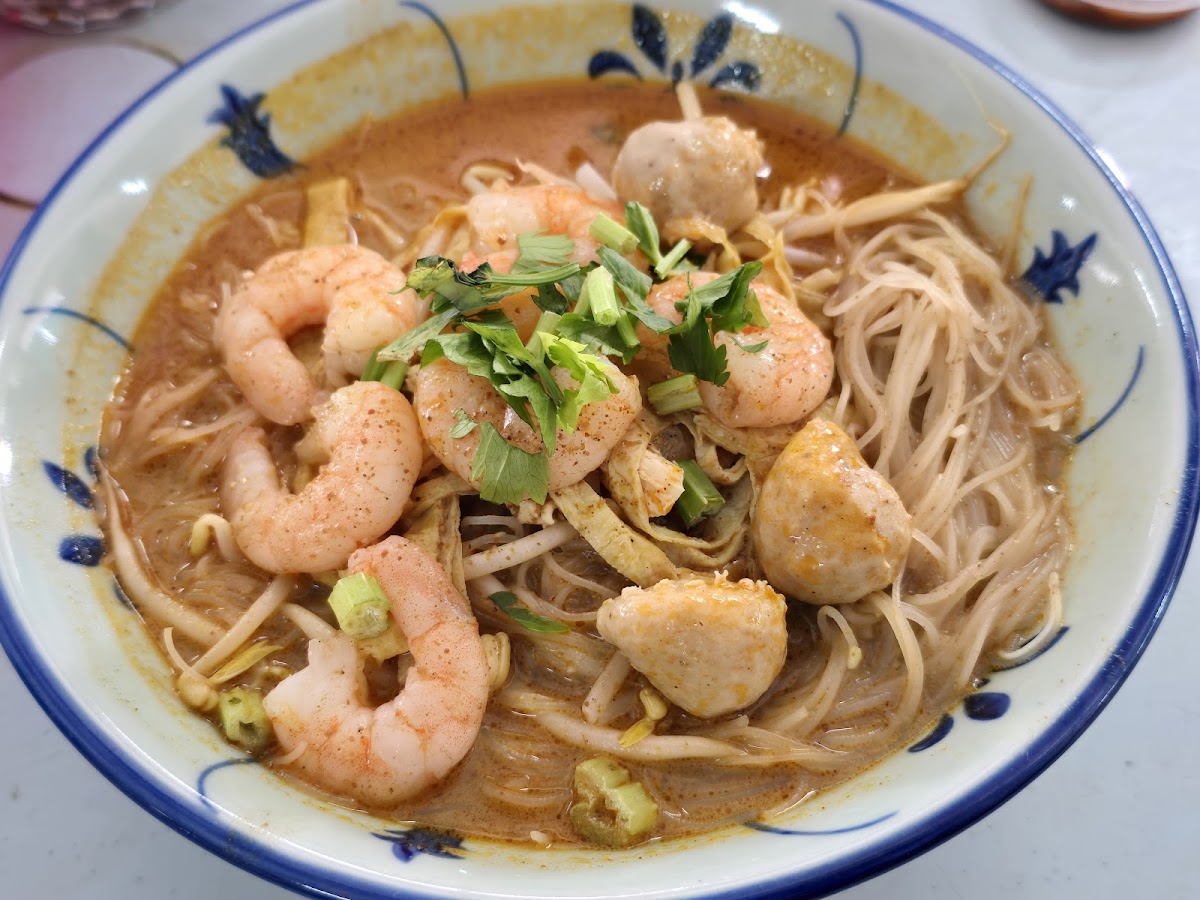 Sarawak Laksa at Xiang Xiang Food Court Piasau Miri